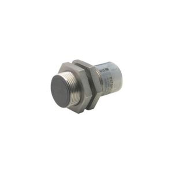 Proximity switch, E57 Premium+ Short-Series, 1 NC, 2-wire, 40 - 250 V AC, 20 - 250 V DC, M18 x 1 mm, Sn= 5 mm, Flush, NPN/PNP, Stainless steel, Plug-i image 2