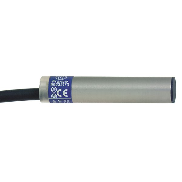 INDUCTIVE SENSOR CYLINDRICAL L06 12 24VD image 1