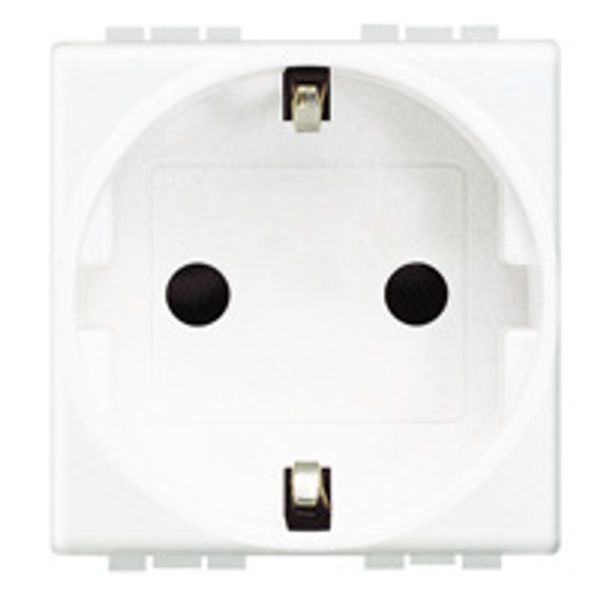 socket 2P+E 16A GER std. image 1