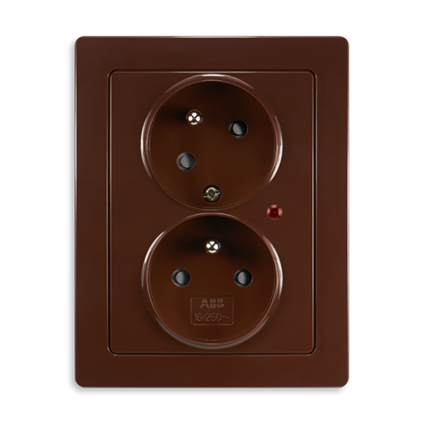 5593J-C02357 H1 Double socket outlet with earthing pins, shuttered, with turned upper cavity, with surge protection image 2