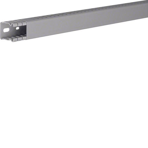 BA6 30025/0 Grey 7030 Trunking image 1