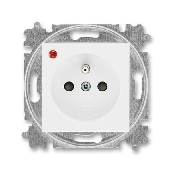 5599H-A02357 03 Socket outlet with earthing pin, shuttered, with surge protection image 2