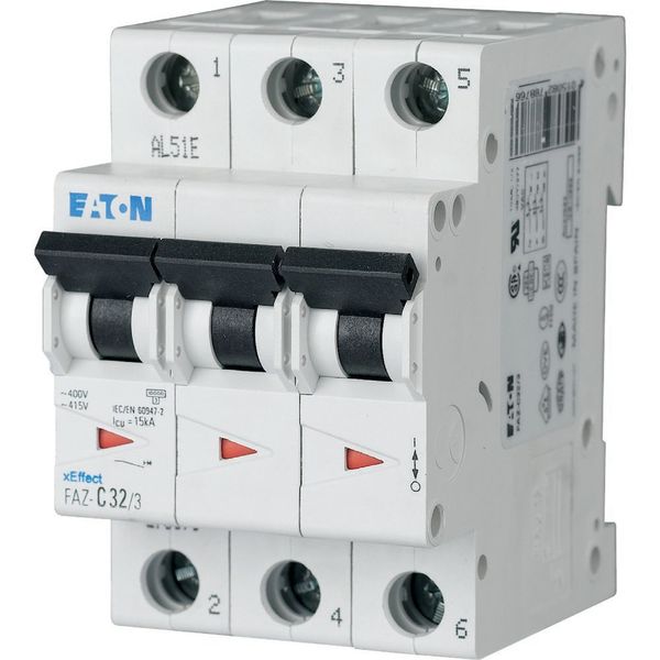 Miniature circuit breaker (MCB), 30 A, 3p, characteristic: D image 15