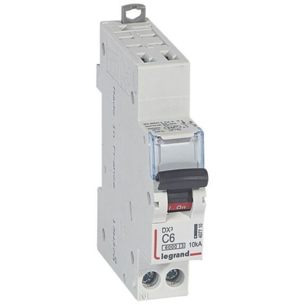 DX³6000 10kA automatic high inlet and low outlet U+N screw circuit breaker - 230V~ - 6A - curve C - 1 module image 1