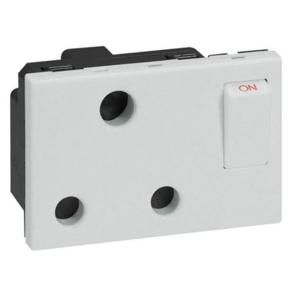 Arteor™ - South African type socket outlet - 16A 2P+E switched - shuttered - 3 modules - Soft Alu image 1