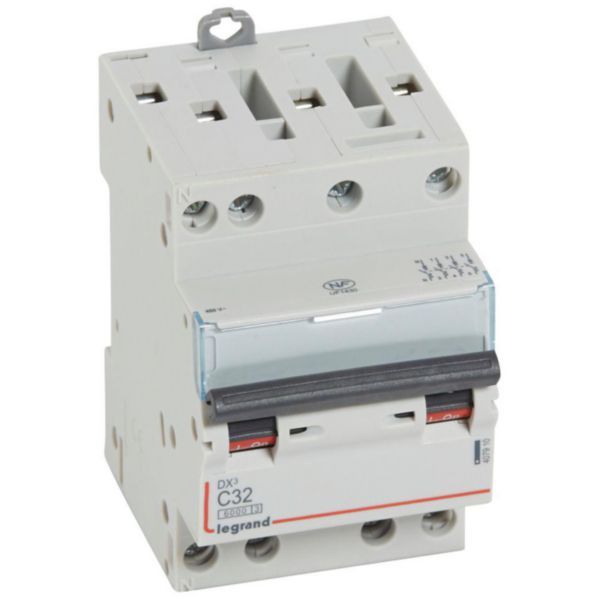 DX³6000 10kA high inlet and low outlet screw circuit breaker 4P 400V~ - 32A - curve C - for optimized HX³ comb image 1