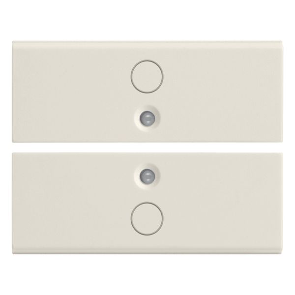 Two half-buttons 2M O symbol white image 1