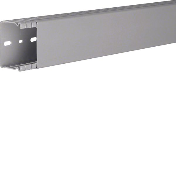 BA6 40060/0 Grey 7030 Trunking image 1