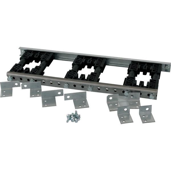 Dual busbar supports for fuse combination unit, 3200 A image 3