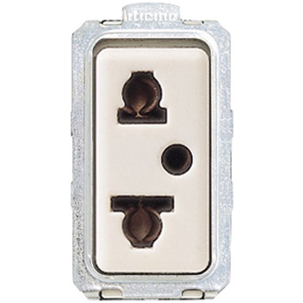 Magic Socket 2P+E 15A EuroAmerican image 1