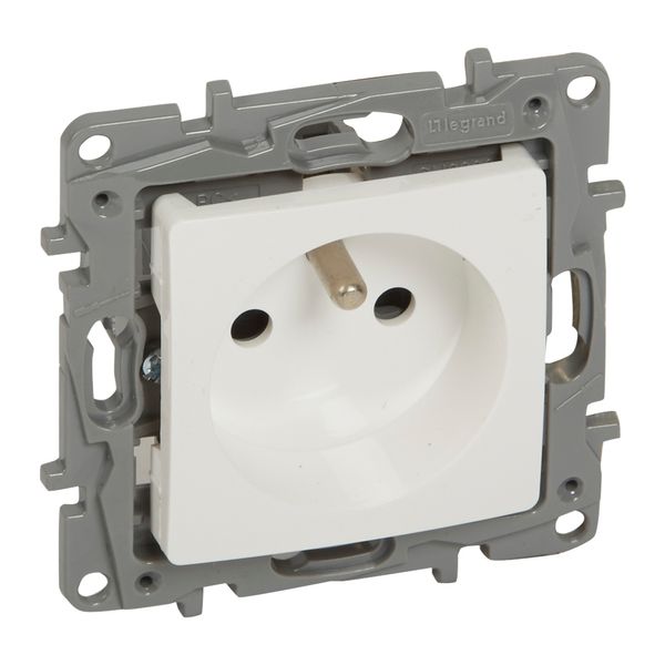 2P+E French standard socket outlet Niloé - with shutters -screw terminals -white image 1