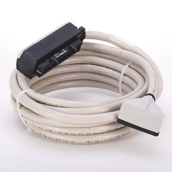 Allen-Bradley 1492-CABLE050Z Connection Products, Digital Cable, 5.0 m (16.4 ft), 1492-CABLE(1)Z Pre-WIRED DISC image 1