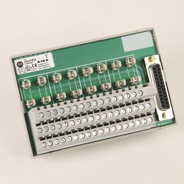 Allen-Bradley, 1492-AIFM6S-3, Feed-Through Isolated 6 Channel Analog IFM, 3-4 Terminals per InputAnalog Interface Module image 1