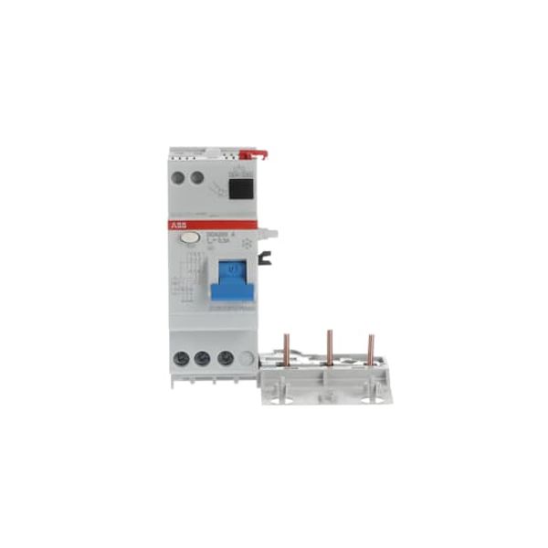 DDA203 A-40/0.3 Residual Current Device Block image 6