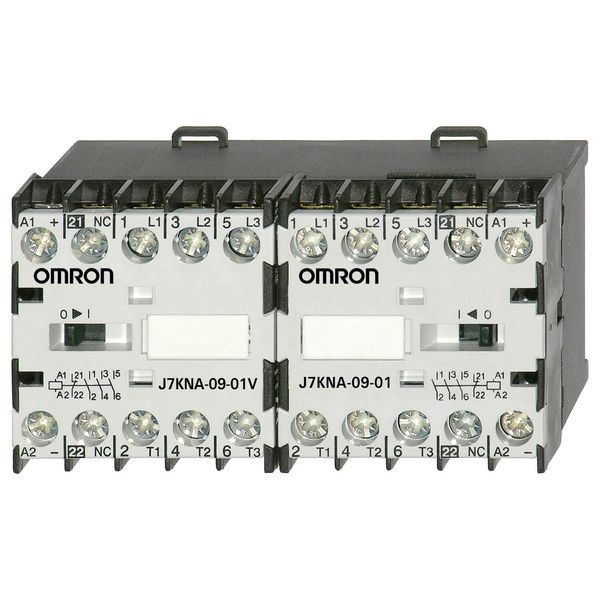 Reversing interlocked pair, 9 A/4 kW + 1B auxiliary on both sides, 230 image 1