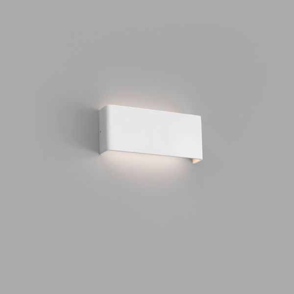 NASH WHITE WALL LAMP LED 8W image 2